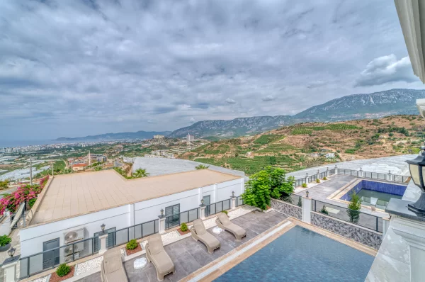 Kargicak Alanya'da Türk Vatandaşlığına Uygun Lüks Villa