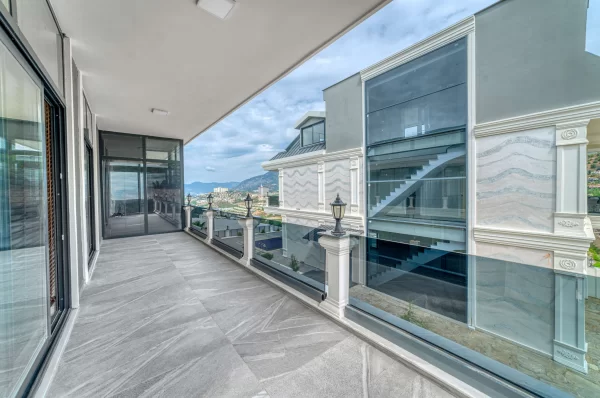 Luxury Villa in Kargicak Alanya with Turkish Citizenship Eligibility