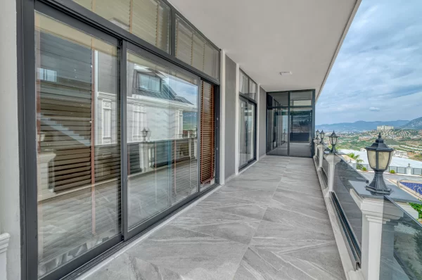 Luxury Villa in Kargicak Alanya with Turkish Citizenship Eligibility