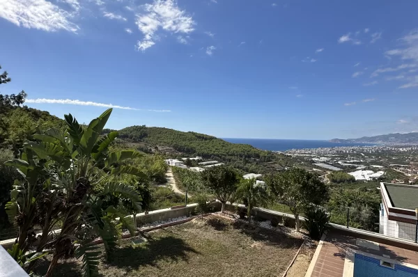 Explore Luxury Real Estate in Kargicak Alanya