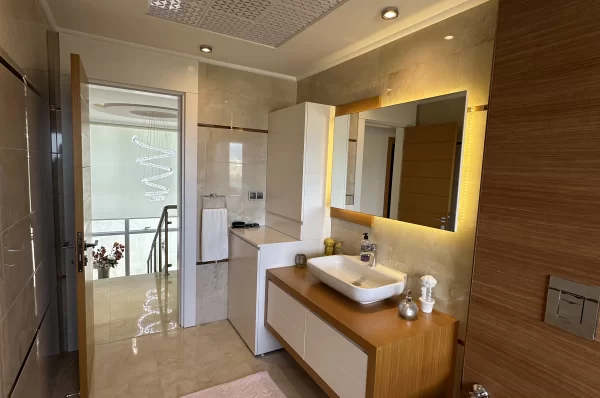 Explore Luxury Real Estate in Kargicak Alanya