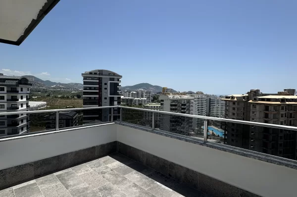 Luxurious 3 Bedroom Apartment in Mahmutlar Alanya