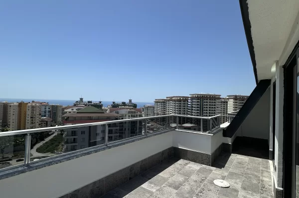 Luxurious 3 Bedroom Apartment in Mahmutlar Alanya