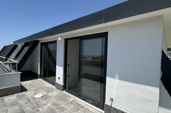 Mahmutlar Alanya'da Yatırım Fırsatı 3+1 Daire