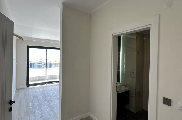 Mahmutlar Alanya'da Yatırım Fırsatı 3+1 Daire