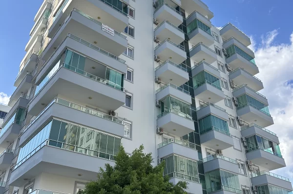 Luxury Apartment in Mahmutlar Alanya with Sea and Mountain Views