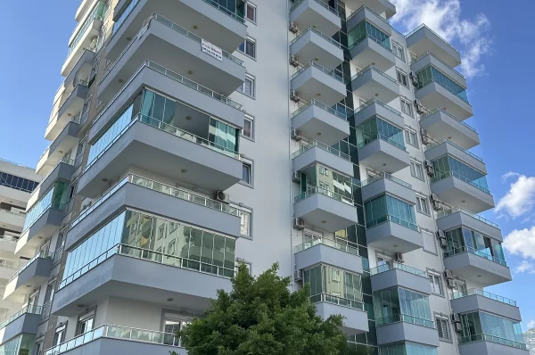 Luxury Apartment in Mahmutlar Alanya with Sea and Mountain Views