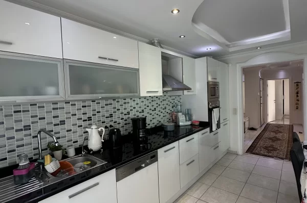 Luxury Apartment in Mahmutlar Alanya with Sea and Mountain Views