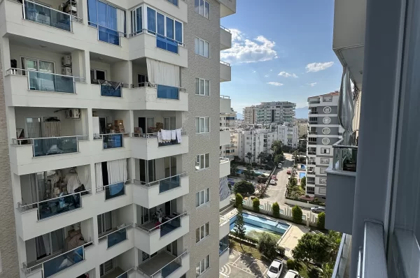 Luxury Apartment in Mahmutlar Alanya with Sea and Mountain Views