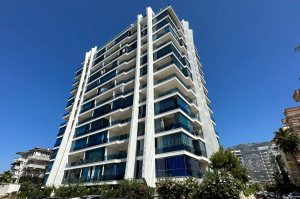 Mahmutlar Alanya'da 1+1 Daire Satılık