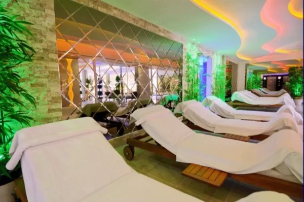 Discover the Spacious Apartment in Mahmutlar Alanya