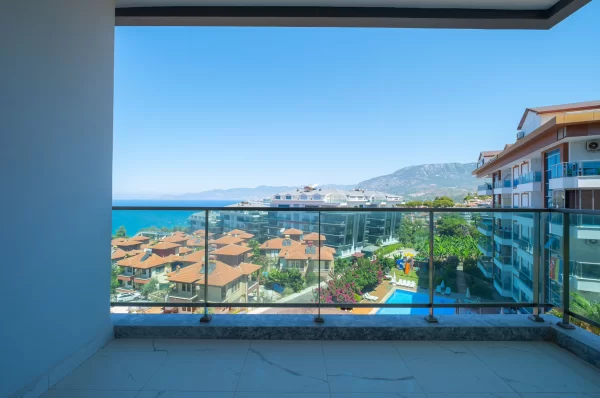 Modern Apartment in Kargicak Alanya with Pool Access