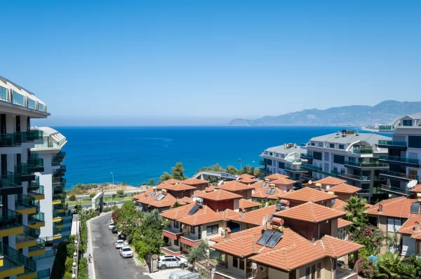 Modern Apartment in Kargicak Alanya with Pool Access