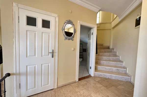 Kargicak Alanya'da Güvenli ve Konforlu 4+1 Daire