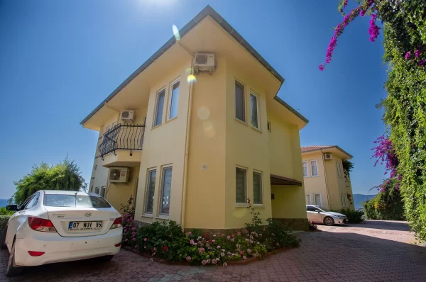 Kargicak Alanya'da Güvenli ve Konforlu 4+1 Daire