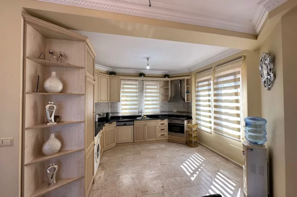 Luxury 4-Bedroom Apartment in Kargicak Alanya with Exceptional Amenities