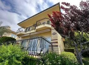 Luxury 4-Bedroom Apartment in Kargicak Alanya with Exceptional Amenities