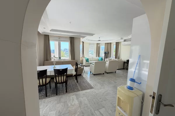 Kargicak Alanya'da 4+1 Daire Satılık