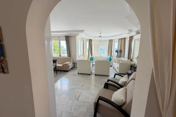 Kargicak Alanya'da 4+1 Daire Satılık