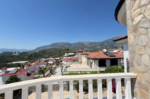 Kargicak Alanya'da 4+1 Daire Satılık